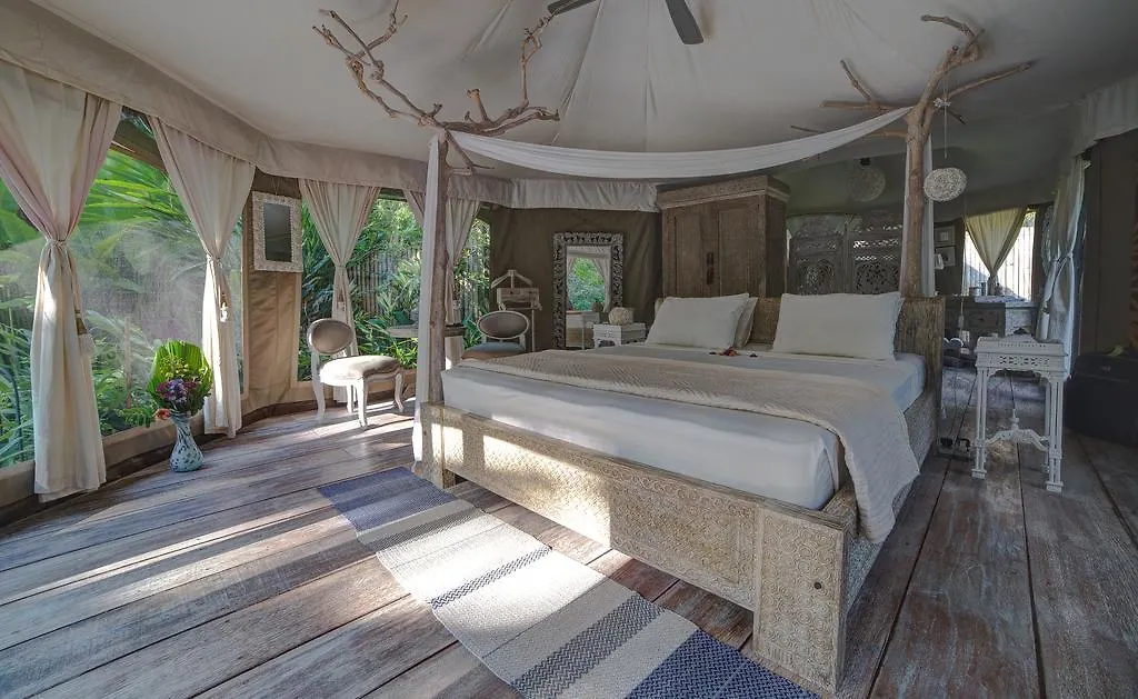 Sandat Glamping Tents Ubud