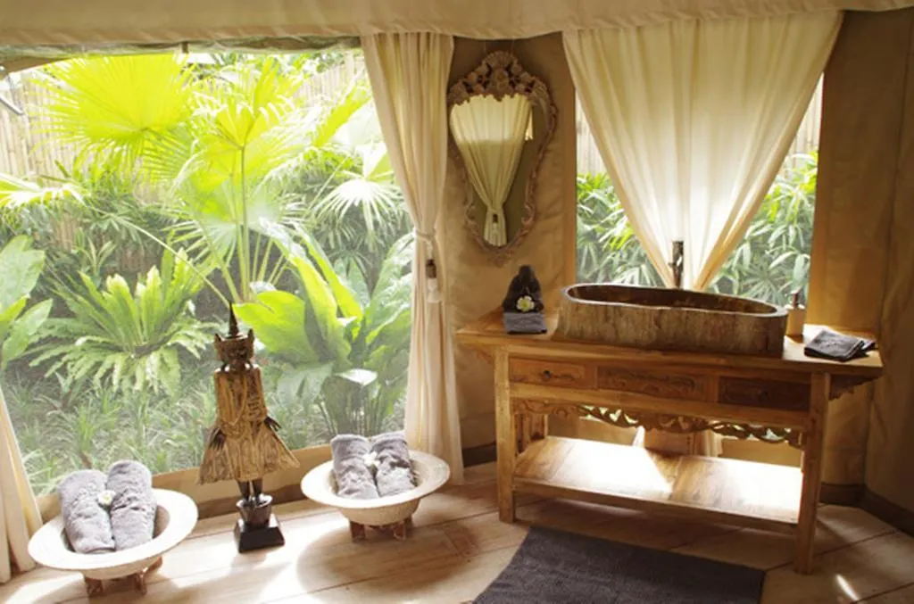 Sandat Glamping Tents Ubud